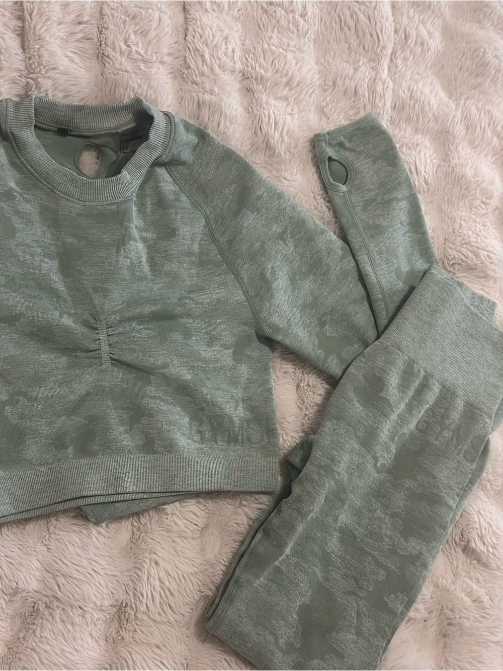 Gymshark Sage Green Seamless Leggings & Crop Top Set